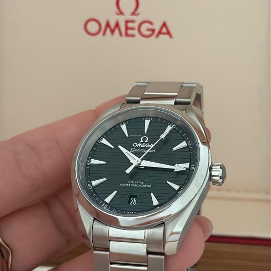 Omega-Seamaster-Aqua-Terra-35