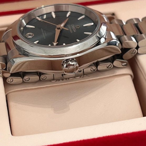 Omega-Seamaster-Aqua-Terra-59