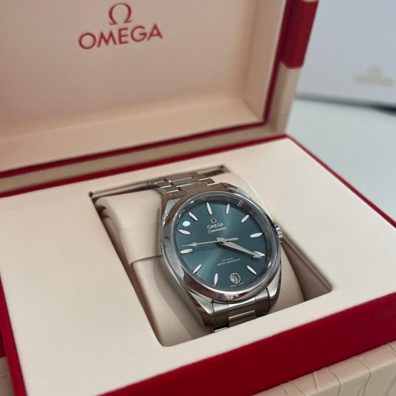 Omega-Seamaster-Aqua-Terra-60