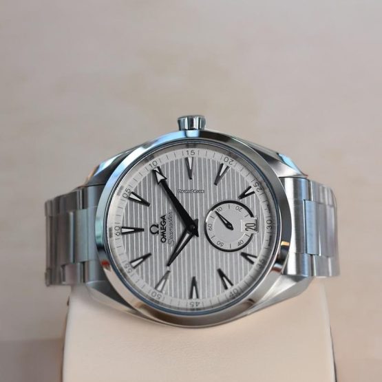 Omega-Seamaster-Aqua-Terra-64