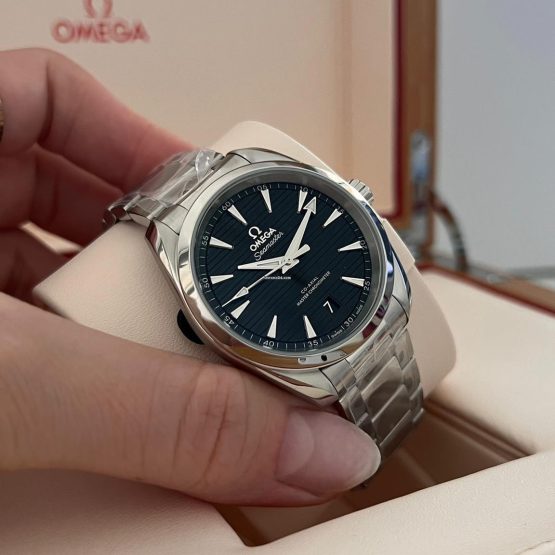 Omega-Seamaster-Aqua-Terra-71