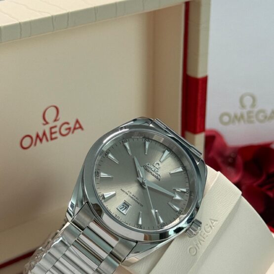 Omega-Seamaster-Aqua-Terra-8
