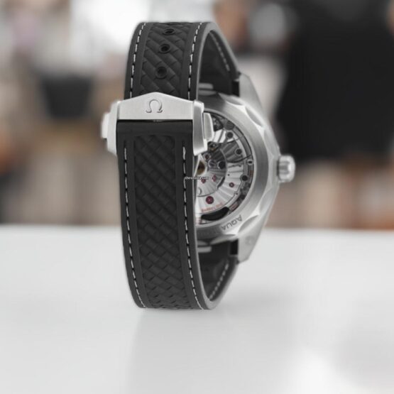 Omega-Seamaster-Aqua-Terra-91