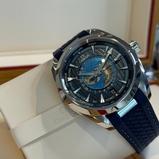Omega-Seamaster-Aqua-Terra-Worldtimer-5