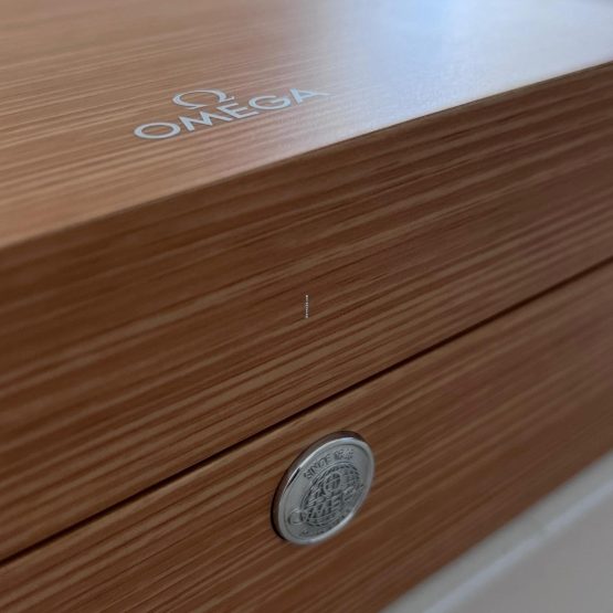 Omega-Seamaster-Diver-300-M-120