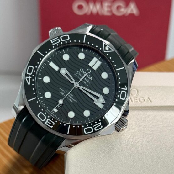 Omega-Seamaster-Diver-300-M-13
