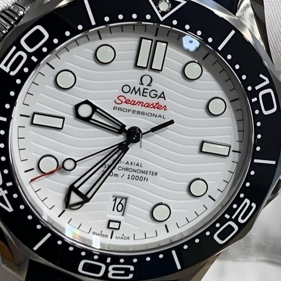 Omega-Seamaster-Diver-300-M-18