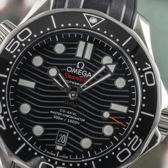 Omega-Seamaster-Diver-300-M-52