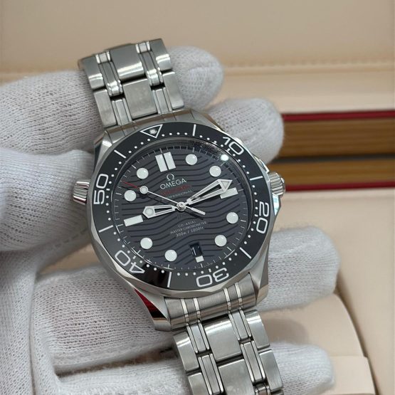 Omega-Seamaster-Diver-300-M-63