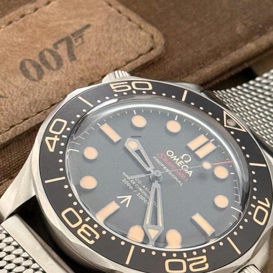 Omega-Seamaster-Diver-300-M-73