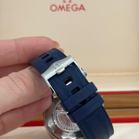 Omega-Seamaster-Diver-300-M-78