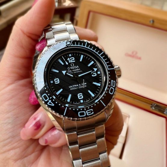 Omega-Seamaster-Ultra-Deep-6000M-9