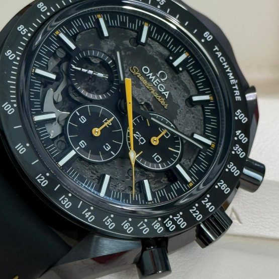Omega-Speedmaster-2