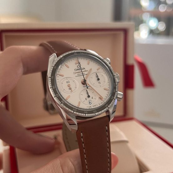 Omega-Speedmaster-26