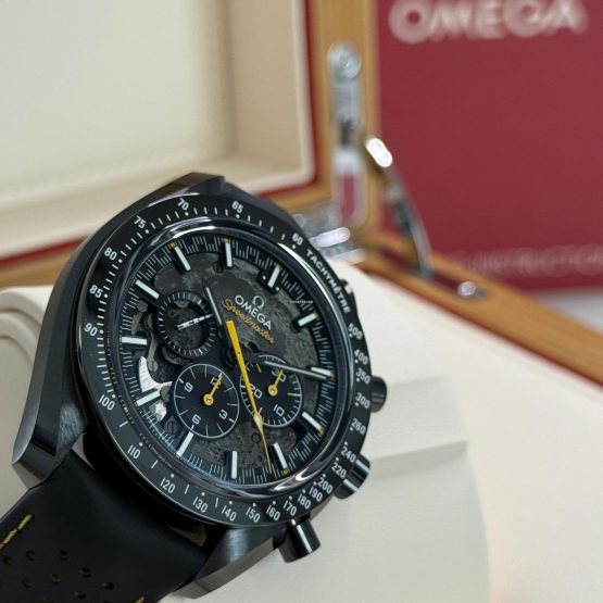 Omega-Speedmaster-5