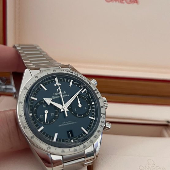 Omega-Speedmaster-57-3