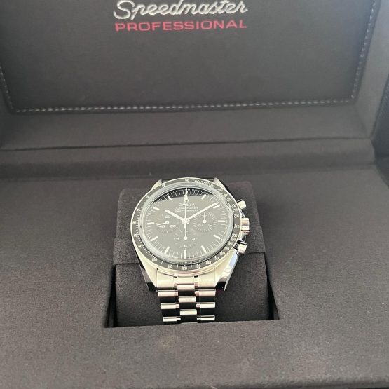 Omega-Speedmaster-Professional-Moonwatch-20