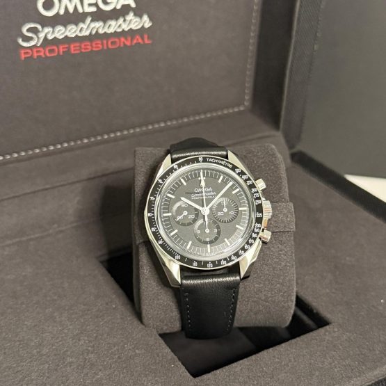 Omega-Speedmaster-Professional-Moonwatch-26