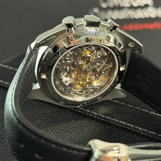 Omega-Speedmaster-Professional-Moonwatch-29