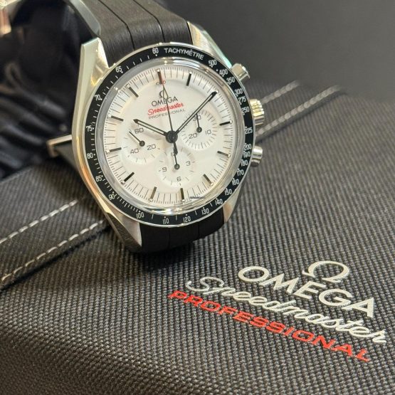 Omega-Speedmaster-Professional-Moonwatch-5