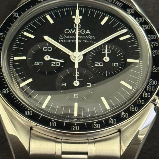 Omega-Speedmaster-Professional-Moonwatch-7