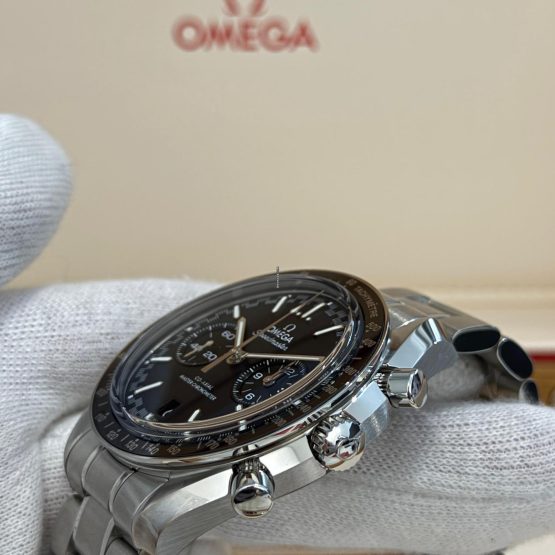 Omega-Speedmaster-Racing-9
