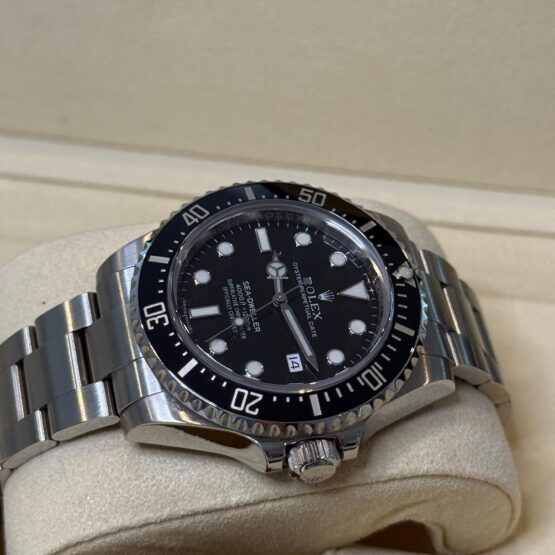 Rolex-Sea-Dweller-4000-10