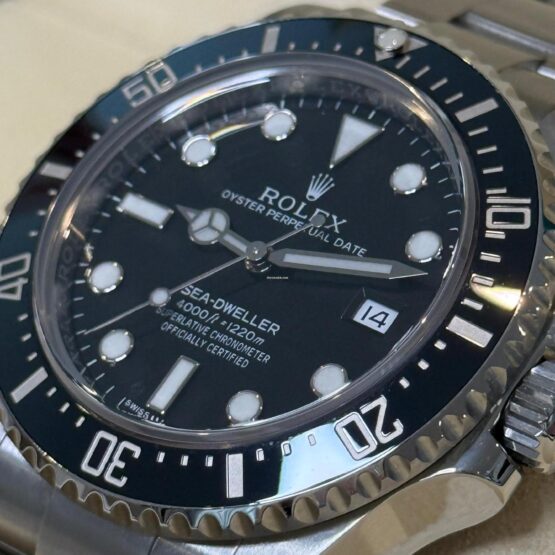 Rolex-Sea-Dweller-4000-2