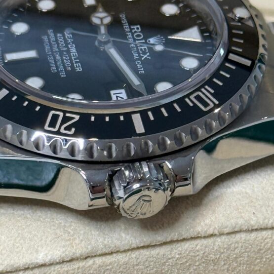 Rolex-Sea-Dweller-4000-5