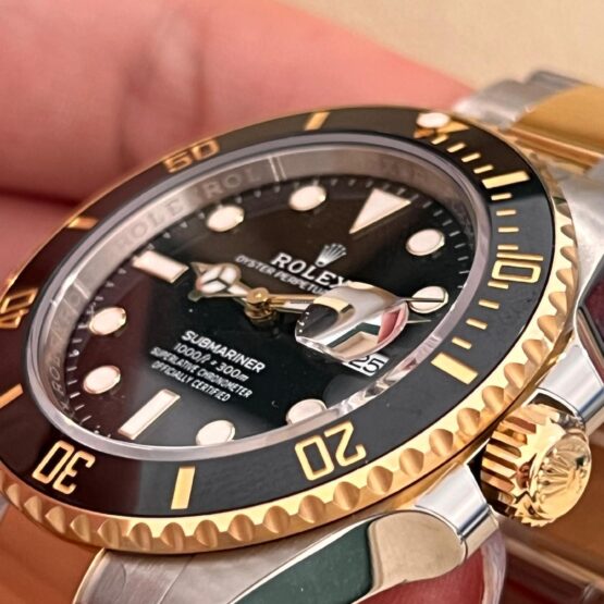 Rolex-Submariner-Date-15