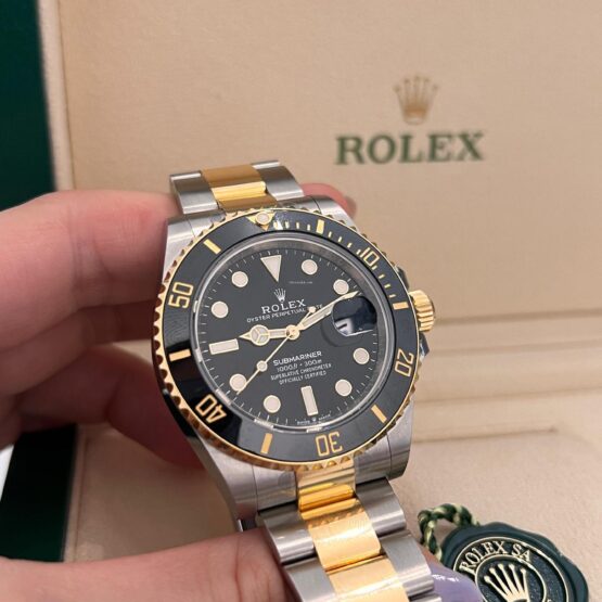 Rolex-Submariner-Date-20