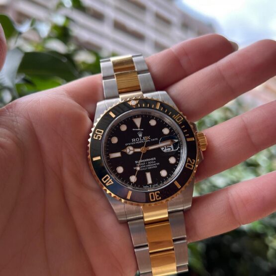 Rolex-Submariner-Date-21