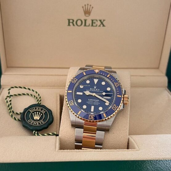 Rolex-Submariner-Date-30