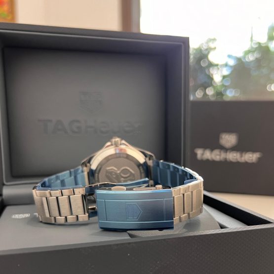 TAG-Heuer-Aquaracer-300M-42