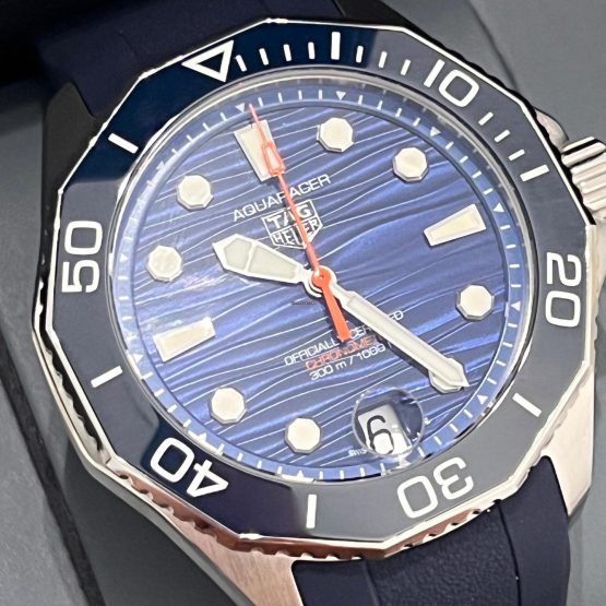 TAG-Heuer-Aquaracer-300M-60