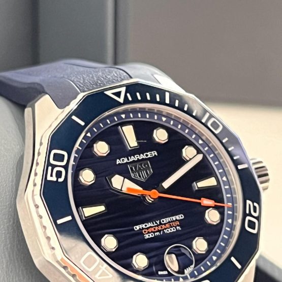 TAG-Heuer-Aquaracer-300M-61