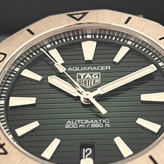 TAG-Heuer-Aquaracer-41
