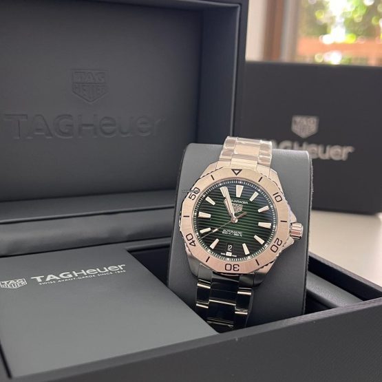 TAG-Heuer-Aquaracer-42
