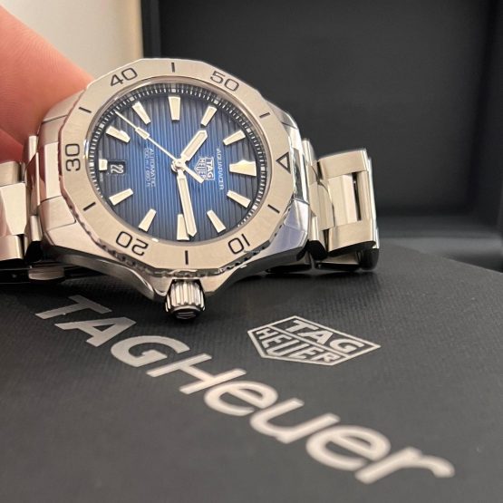 TAG-Heuer-Aquaracer-59