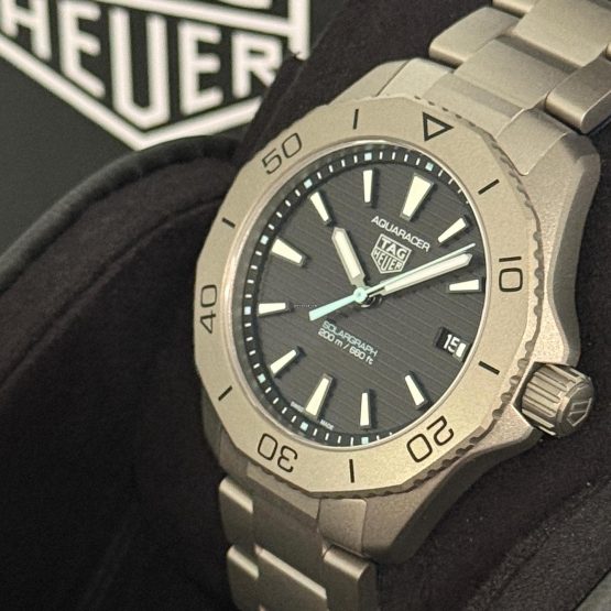 TAG-Heuer-Aquaracer-6