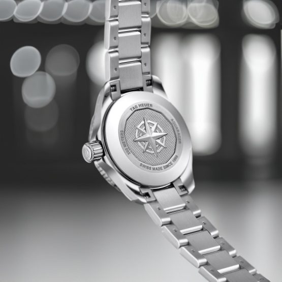 TAG-Heuer-Aquaracer-Lady-30