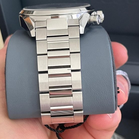 TAG-Heuer-Carrera-120