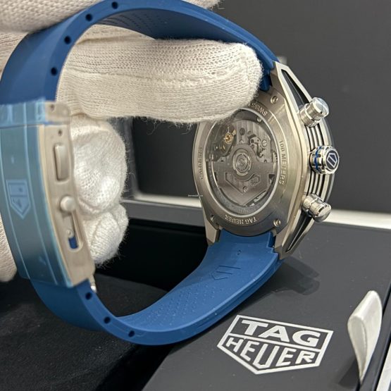 TAG-Heuer-Carrera-137