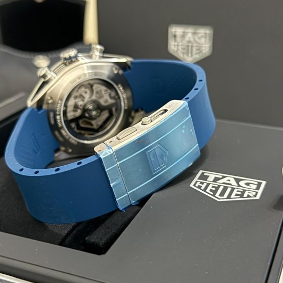 TAG-Heuer-Carrera-139