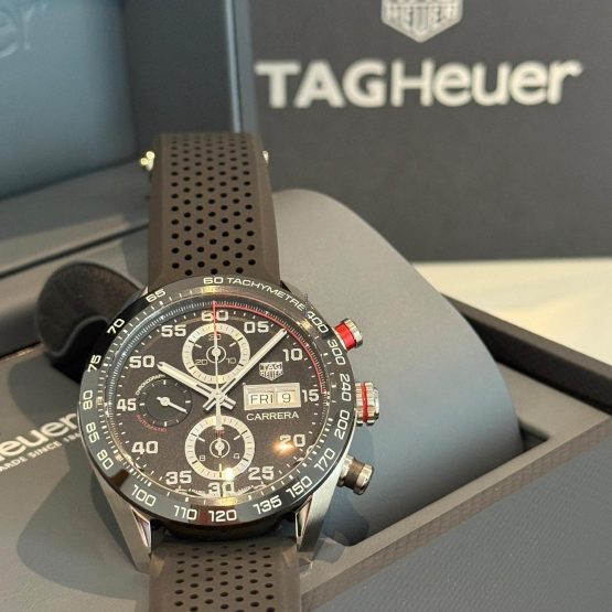 TAG-Heuer-Carrera-16