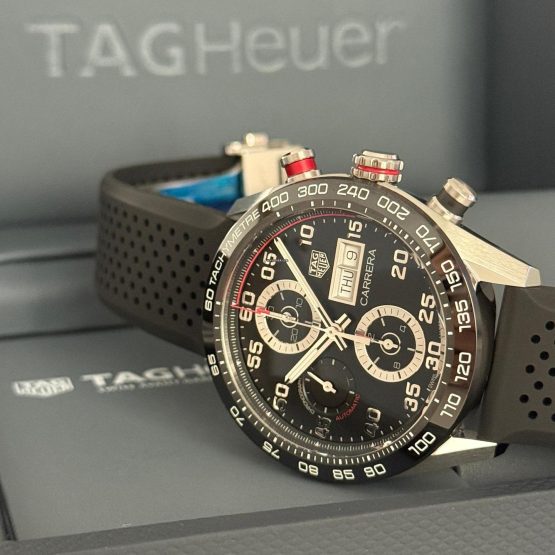 TAG-Heuer-Carrera-18