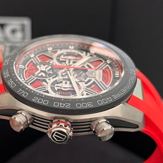 TAG-Heuer-Carrera-35