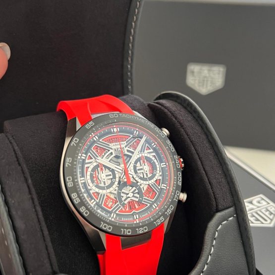 TAG-Heuer-Carrera-48
