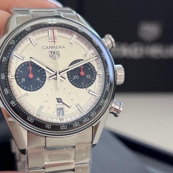 TAG-Heuer-Carrera-57