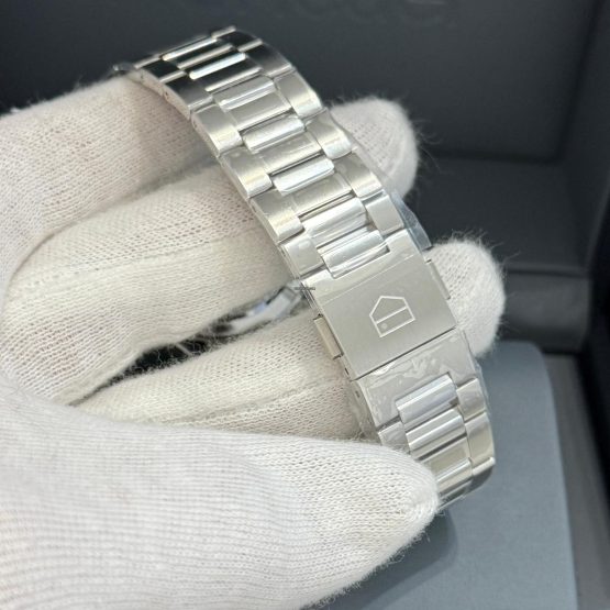 TAG-Heuer-Carrera-Calibre-5-5